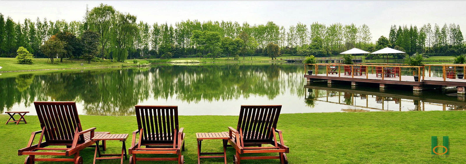 url(http://m.aokooo.com/theme/TP000163/pic/banner1.jpg)